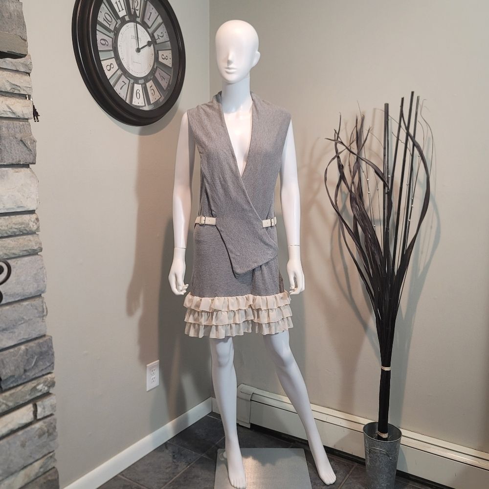 NWOT Twelve by Twelve Gray & Cream Sexy Couture Ruffled Mini  Dress Size Large